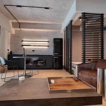 Apartment A Nyc Loft Inspired Design Studio Apt In Kolonaki
