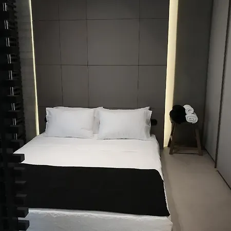 A Nyc Loft Inspired Design Studio Apt In Kolonaki Διαμέρισμα