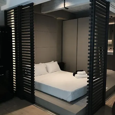 Διαμέρισμα A Nyc Loft Inspired Design Studio Apt In Kolonaki *