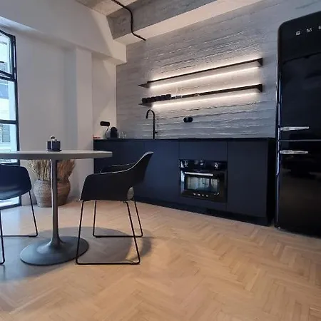 A Nyc Loft Inspired Design Studio Apt In Kolonaki