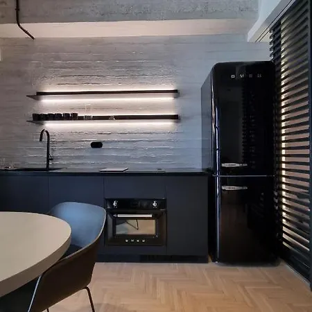 A Nyc Loft Inspired Design Studio Apt In Kolonaki Athens